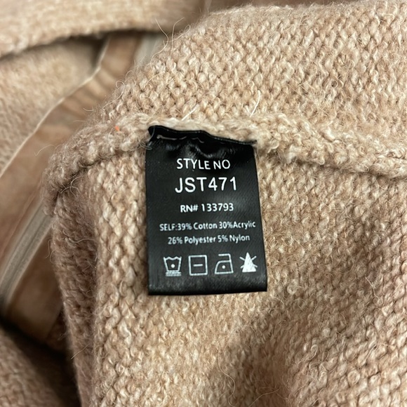 Pol ladies long zipper hooded cardigan. Small. - Picture 14 of 15